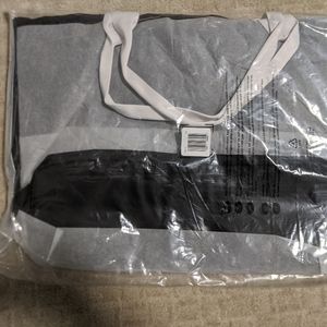 NWT Unopened Under Armour Duffle Bag